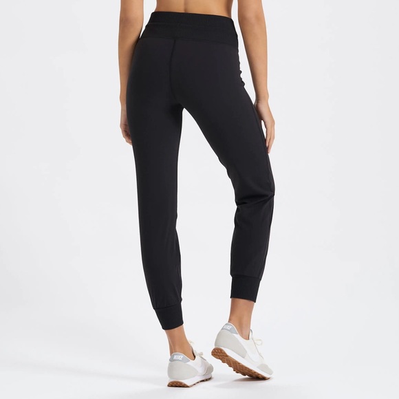 Vuori Daily Jogger Pants - Picture 3 of 3
